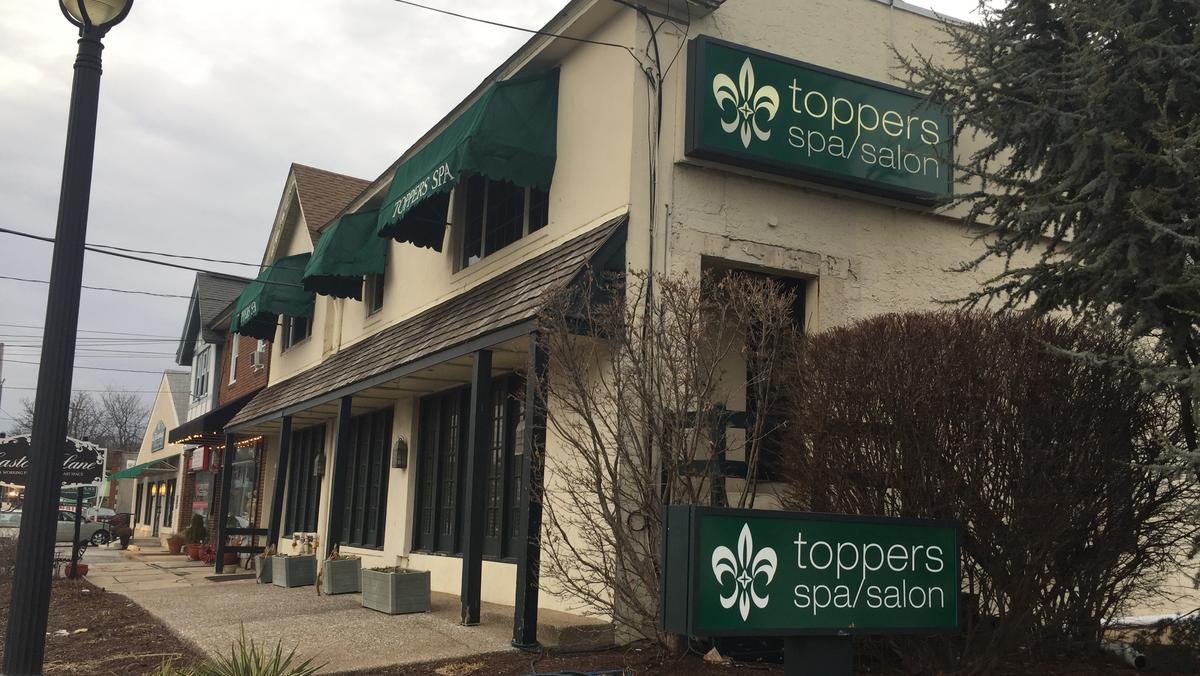Barrington Business Center, Topper's Spa building sells and other