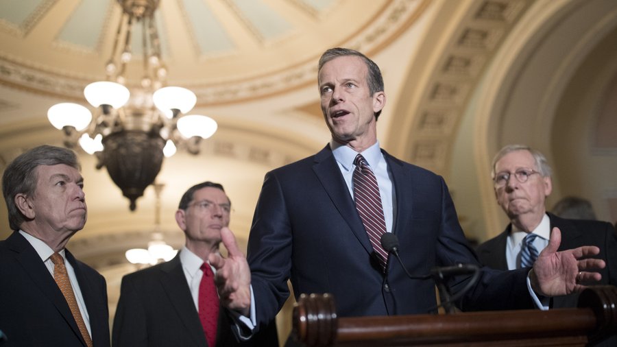 Trump clears the way for release of secret republican memo - Boston ...