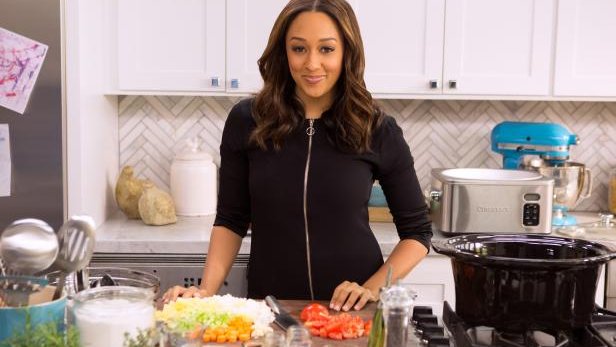 Procter & Gamble introduces 'blowout-proof' Pampers diaper - Cincinnati