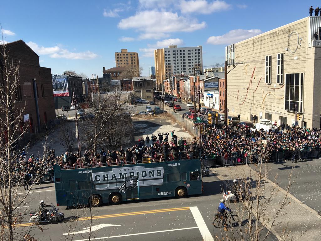 Eagles fans swarm steps of Philly Art Museum