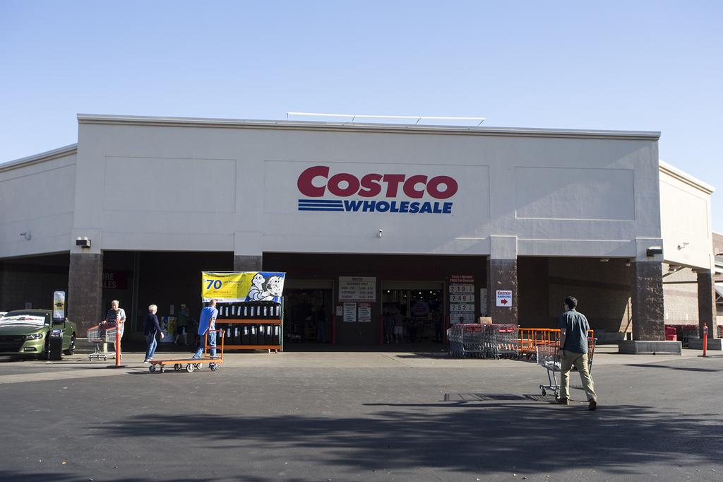 Costco site in Buckeye opens its doors for residents