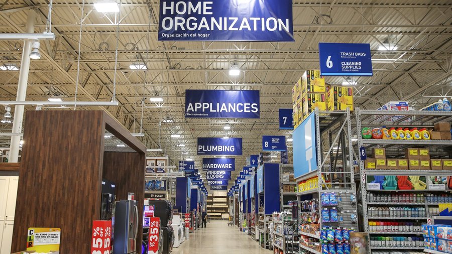 Lowe's adds tuition twist to attract employees during National Hiring Day  (PHOTOS)