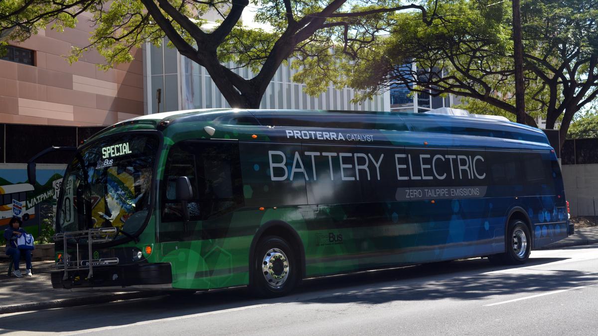 Maui to test all-electric Proterra Catalyst bus this week - Pacific ...