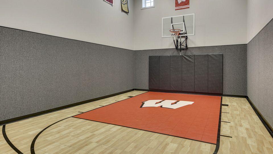 Five Bedroom Maple Grove Home With An Indoor Basketball