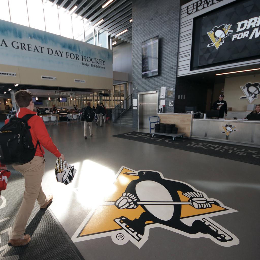 Big screen outside arena to return for Penguins' playoff games - Pittsburgh  Business Times