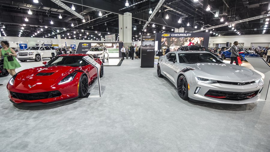 First look at Milwaukee Auto Show and its Kentucky Derbythemed opening