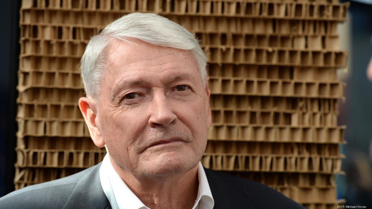 Liberty Media dials up a deal for radio giant iHeartMedia Denver