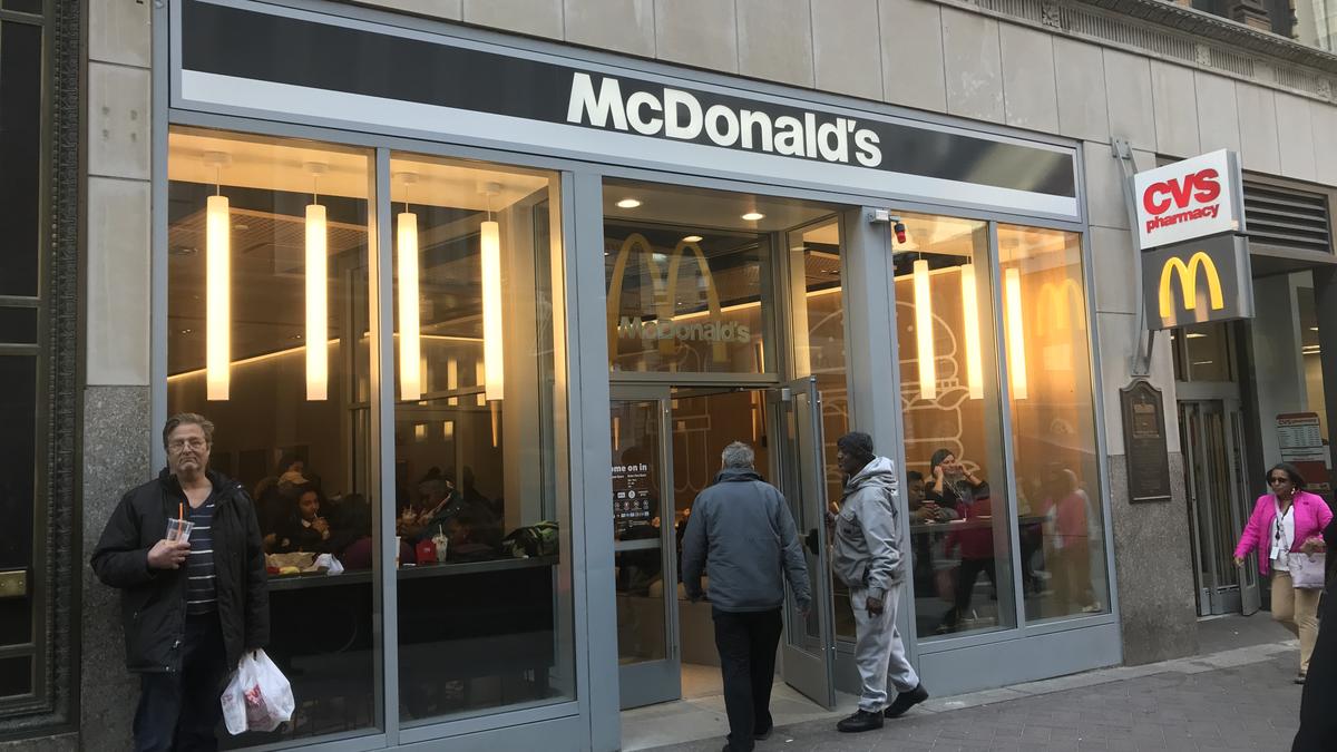 McDonald's in Downtown Crossing now has table service