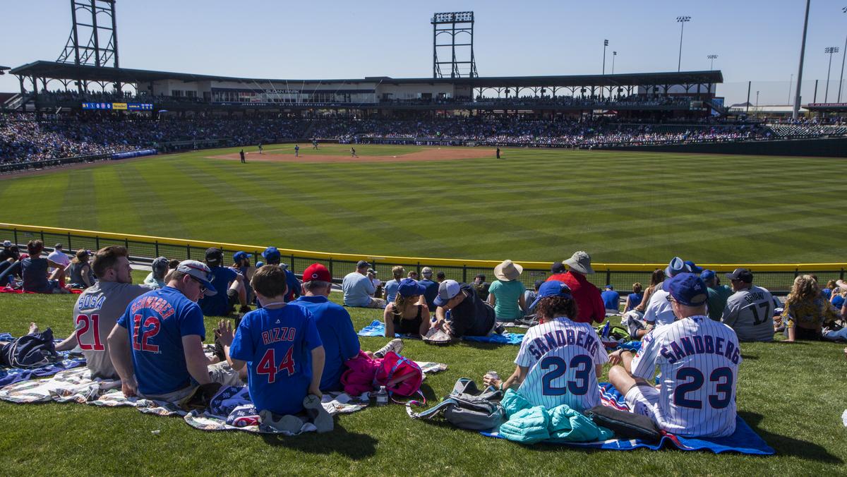Where to eat near Cubs Cactus League spring training games in Mesa