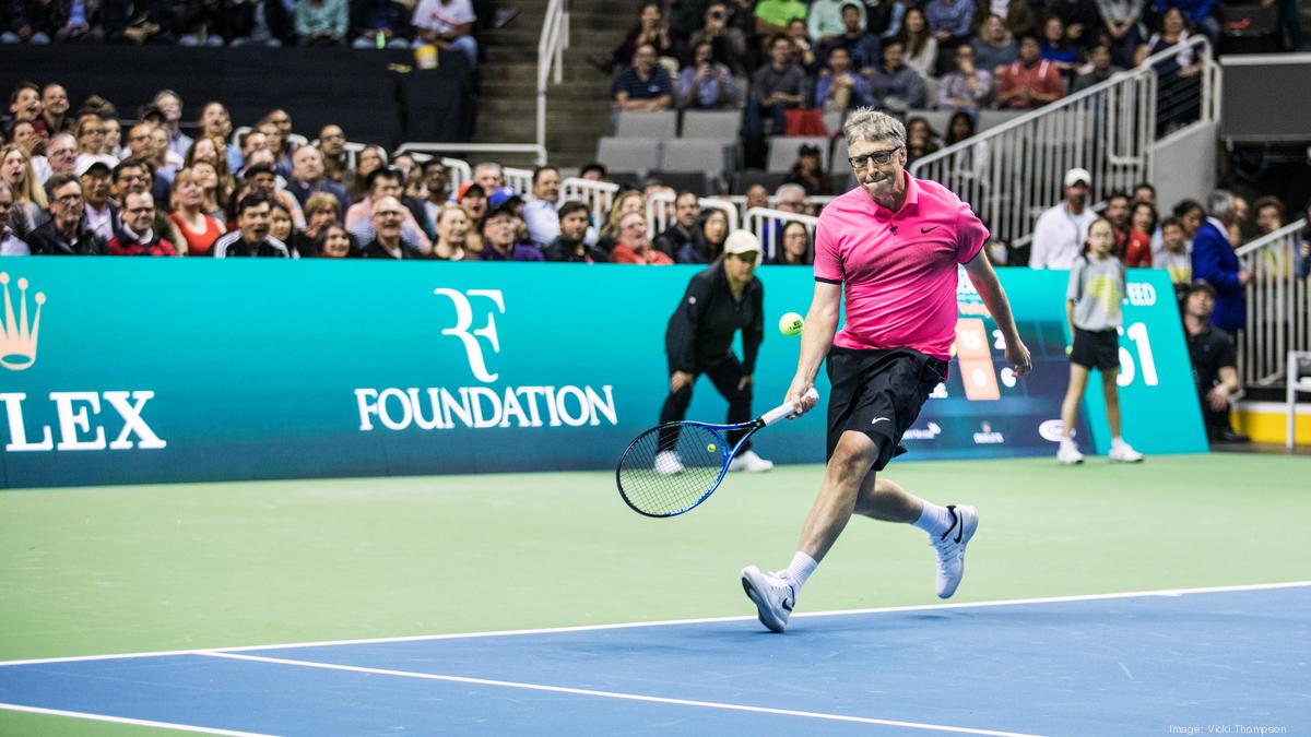 Overleve Gør det tungt strømper Photos: Bill Gates, Roger Federer play at celebrity charity tennis  tournament at SAP Center - Silicon Valley Business Journal