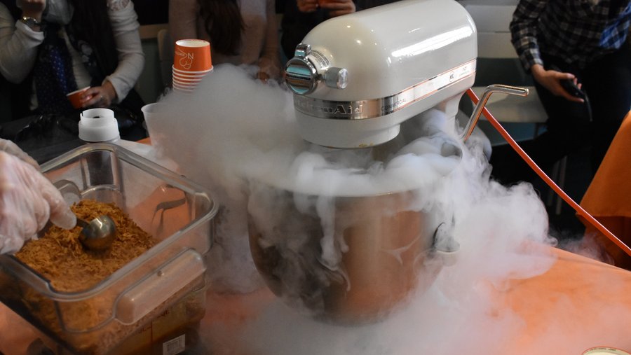 kitchenaid nitrogen ice cream maker