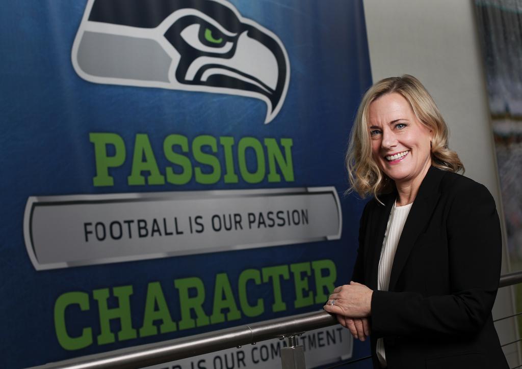 Karen Spencer, Seattle Seahwaks - 2016-01-12 - The NFL's Female Financial  Scorekeepers