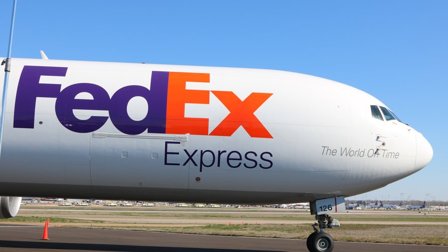 Fedex Express Rolls Out Purple Runway Pilot Program Memphis Business Journal 4215