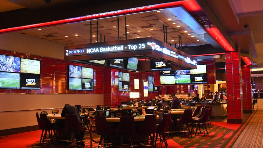 Baltimore's Horseshoe Casino posts only revenue decline in December