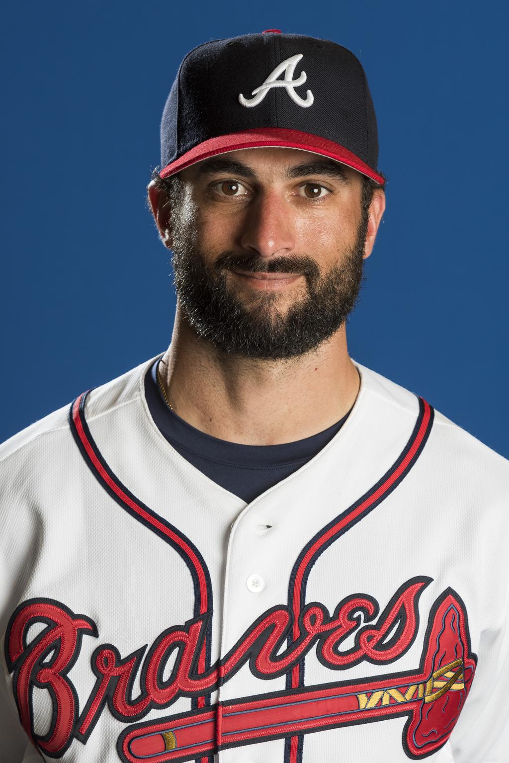 Nick Markakis of the Atlanta Braves works out before a game