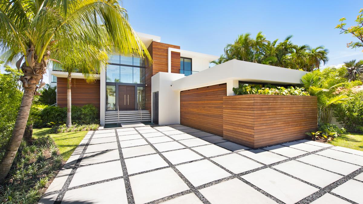 Infinity Sales Group CEO Ken Rosen sells Miami Beach mansion South