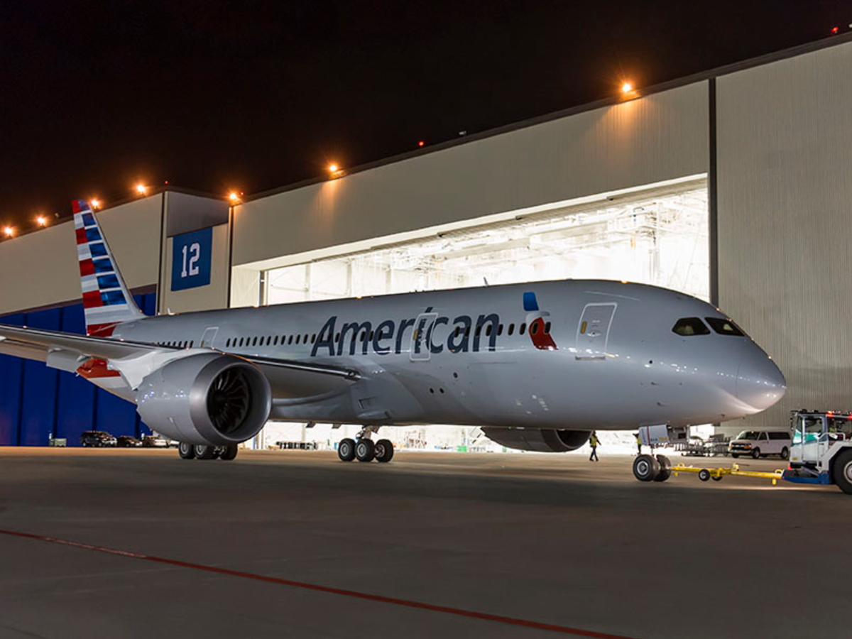 Premium Economy − Travel information − American Airlines