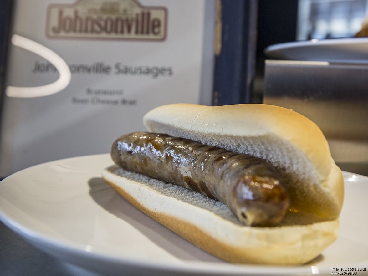 Johnsonville replaces Klement as Brewers' sausage sponsor