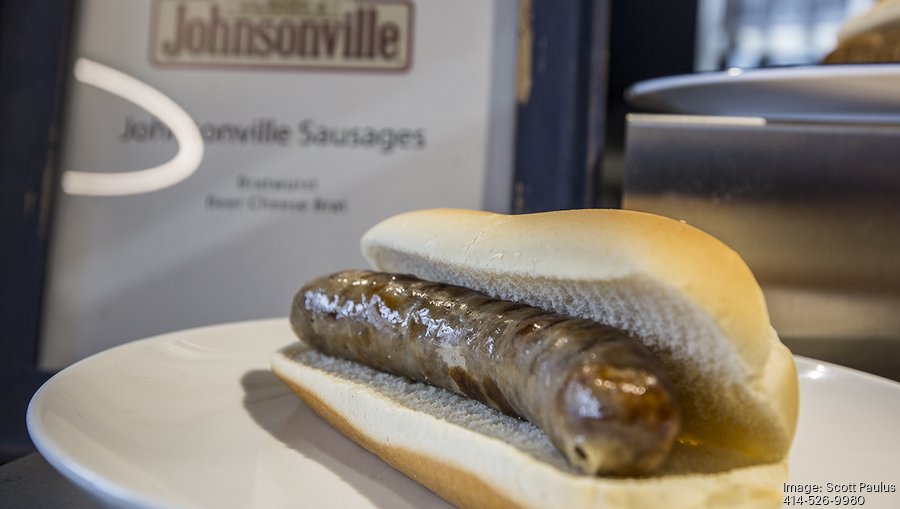 Johnsonville becomes sponsor and official sausage of Milwaukee Brewers