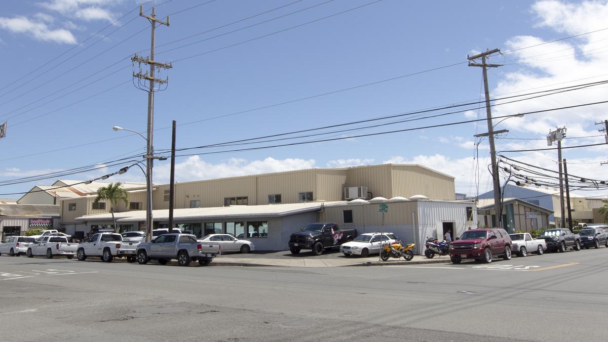 Oahu vacancy rate for industrial space declines, according to CBRE and