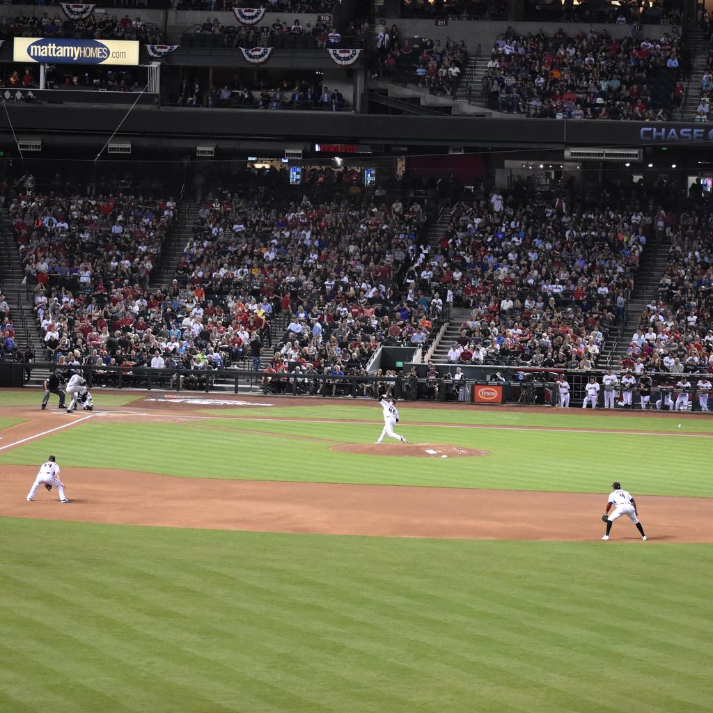 Arizona Diamondbacks, city of Phoenix discuss new Chase Field 'opportunity'  - Phoenix Business Journal