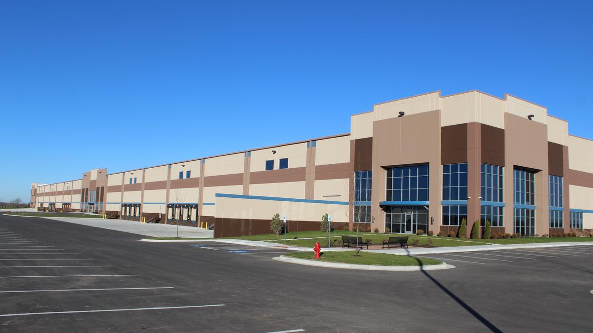 Capstone Awards 2018 Industrial — Lenexa Logistics Centre Building 7 Kansas City Business Journal