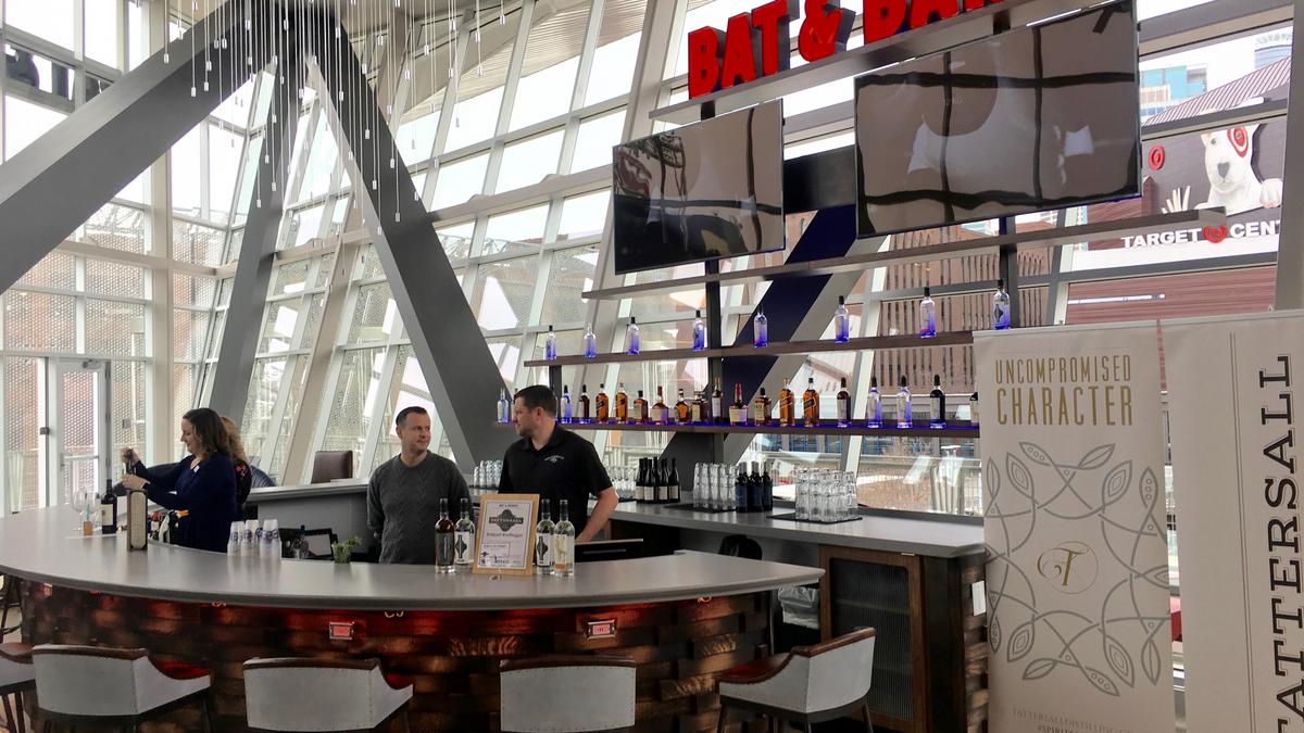 Minnesota Twins unveil new bar/restaurant Bat & Barrel and 2018 foods