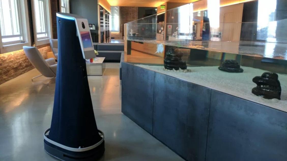 cobalt robotics roving security robot