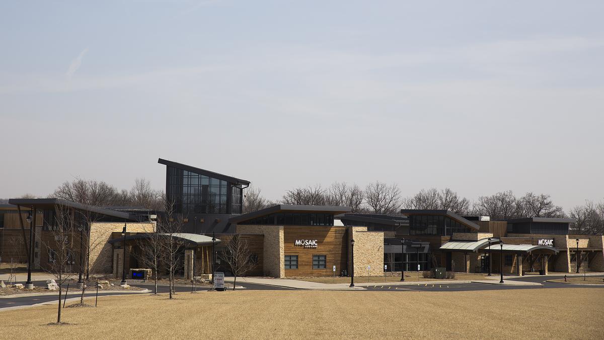 Shoal Creek Mosaic Urgent Care acne symptoms