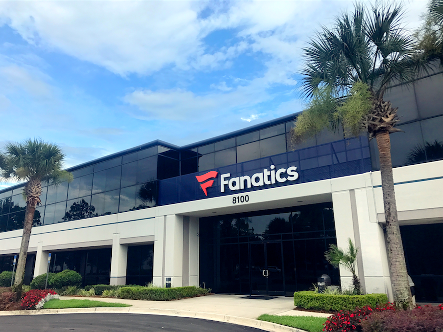 Kohl's Expands Relationship With Fanatics for Sports Gear – WWD