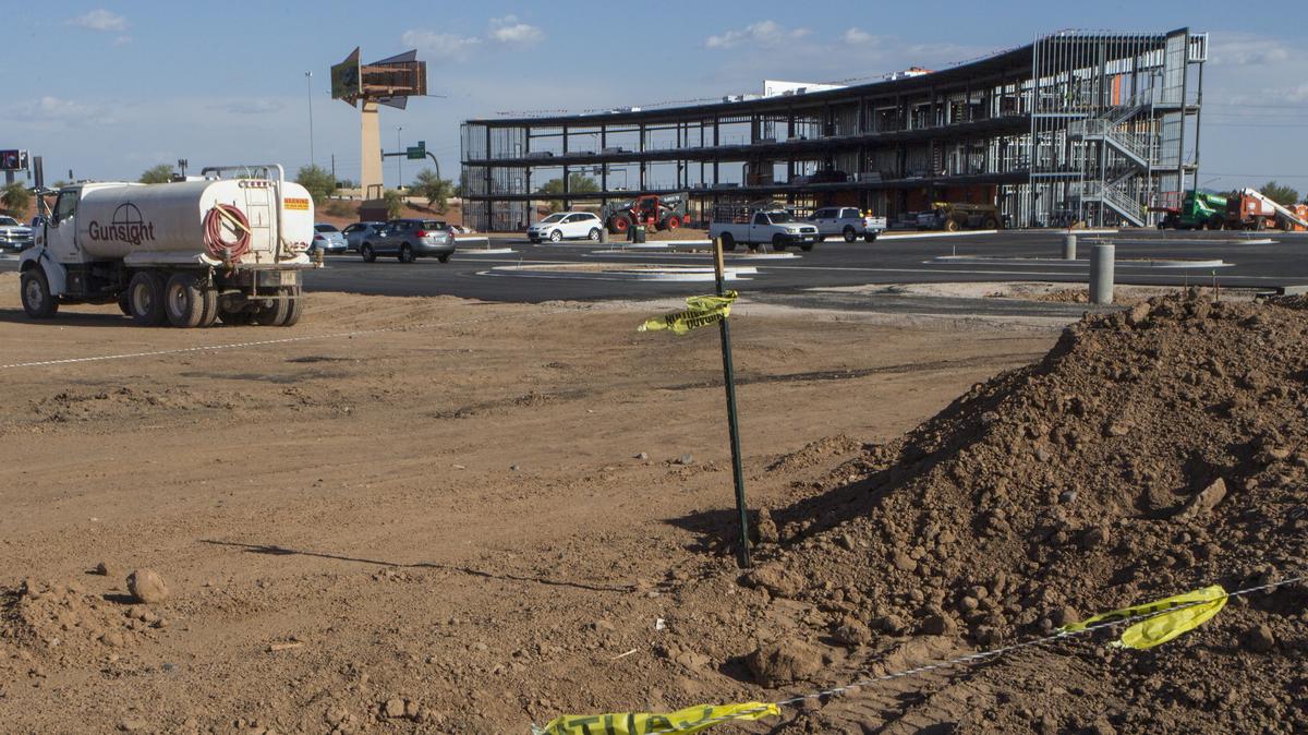 Topgolf Is Hiring 500 For Its Glendale Location To Open In Fall Phoenix Business Journal