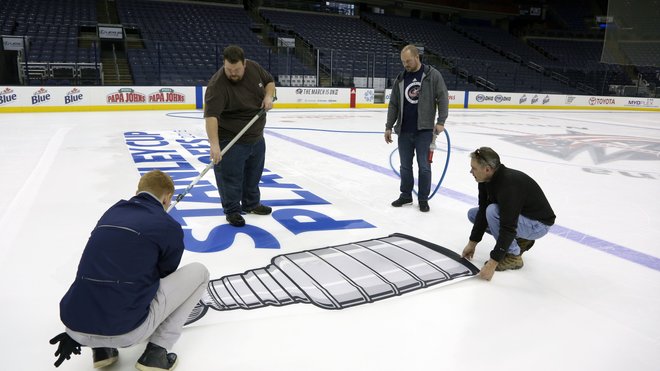 Blue Jackets playoff run boosts Arena District businesses