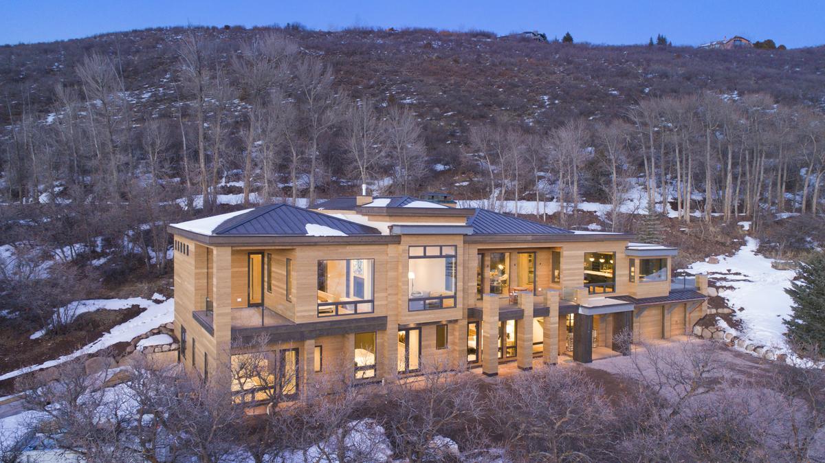 Peek inside this Aspen luxury estate priced at 12.9 million (PHOTOS