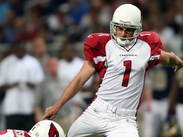 Arizona Cardinals longtime kicker Neil Rackers keeps busy in St. Louis