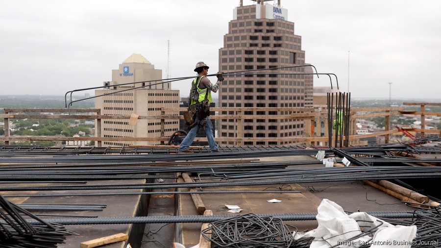 Frost Tower construction reaches new milestone (Slideshow) San Antonio Business Journal