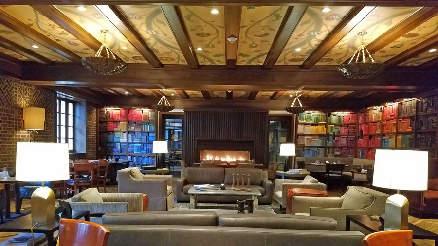 Athletic Club of Columbus' renovated dining areas Photos Columbus