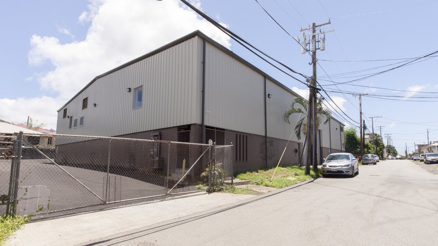 Honolulu food pantry Feeding Hawaii Together buys warehouse with 3.5M