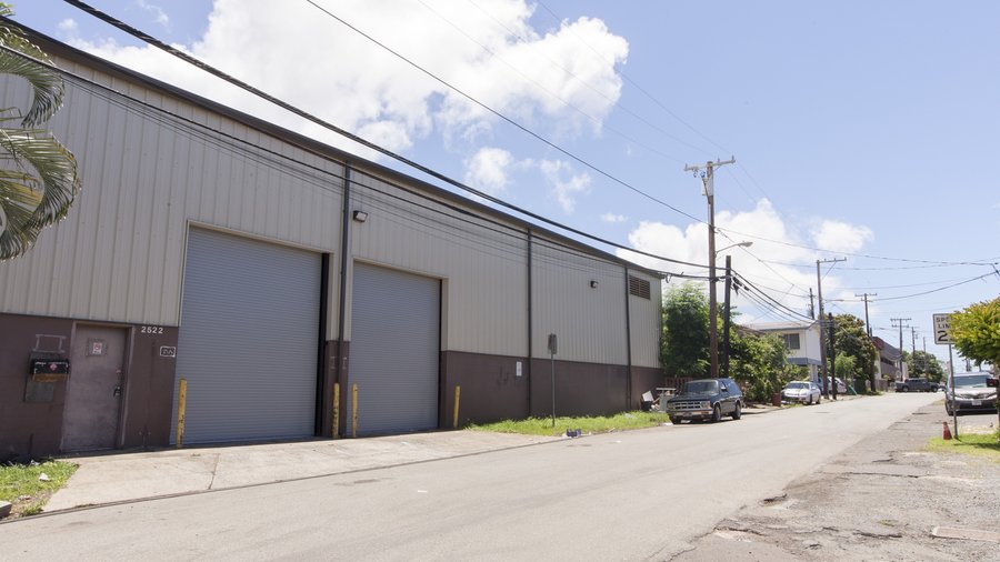 Honolulu food pantry Feeding Hawaii Together buys warehouse with 3.5M