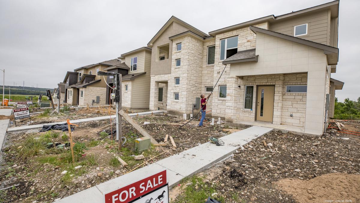 Austin's affordability crisis fuels new home construction boom in Manor,  Del Valle - Austin Business Journal