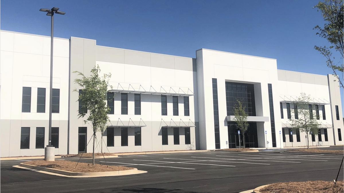 Empire Distributors to put hundreds of employees at new 52M West