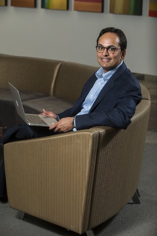 Venu Raghavan 2018 AZ Top Tech Venu Raghavan - Phoenix Business Journal
