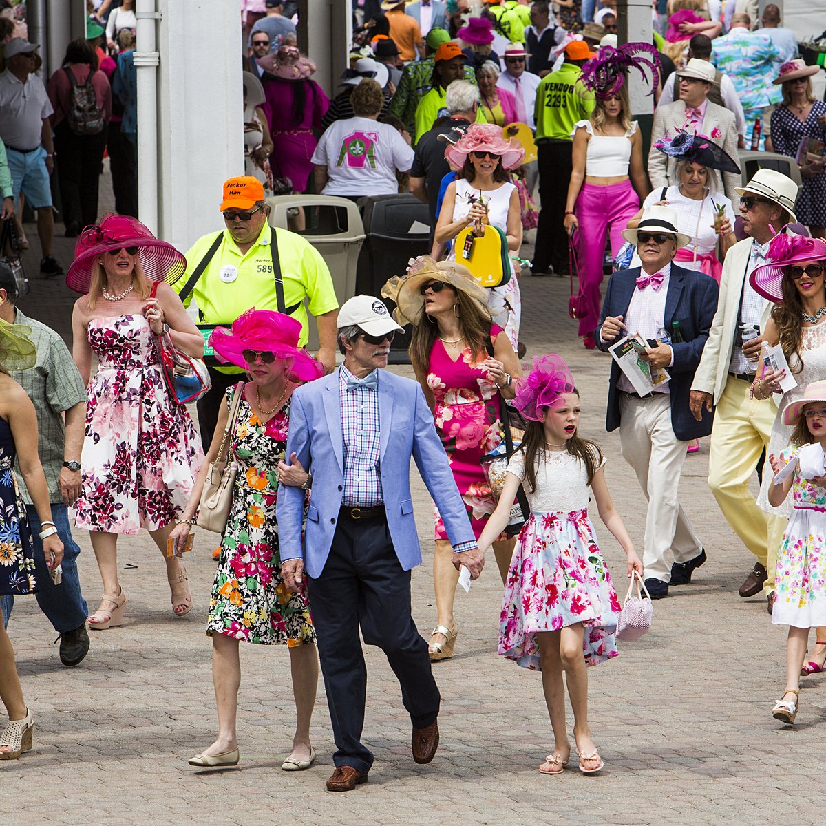 Kentucky clearance oaks outfits