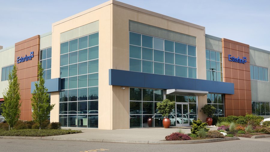 Esterline sees growth ahead as supplier for Embraer, Airbus and