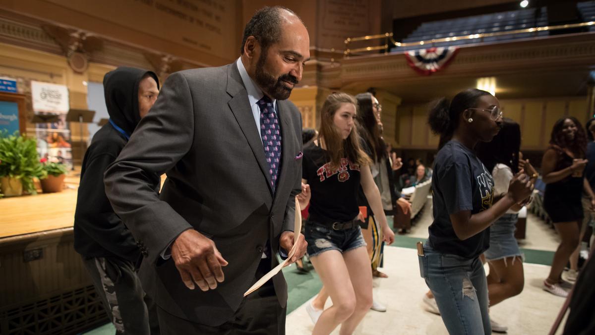 Family, friends, former teammates and a community remember legendary  Steelers running back Franco Harris