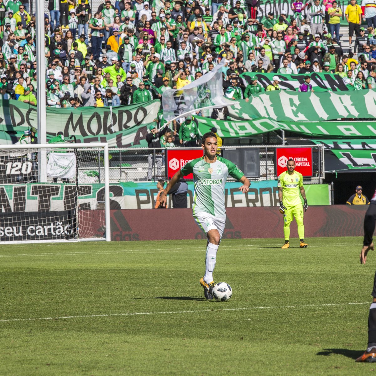 Football Travel: Club Atlético Huracán - Outside Write