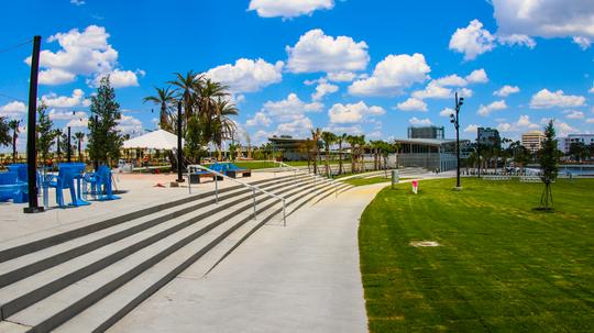 Julian B. Lane Riverfront Park