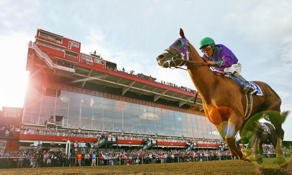 At Preakness, politicians press the flesh, hope for a brighter future for  Maryland racing - The Baltimore Banner