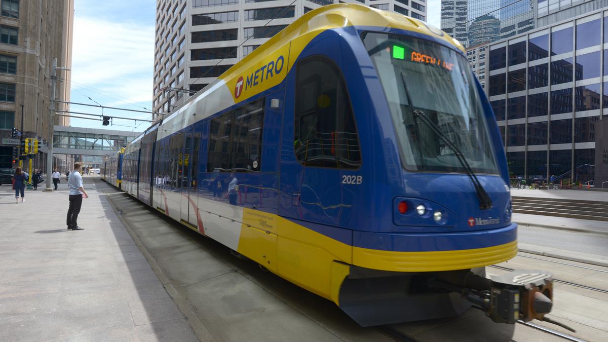 Bids are in on systems contract to electrify the Southwest Light Rail ...