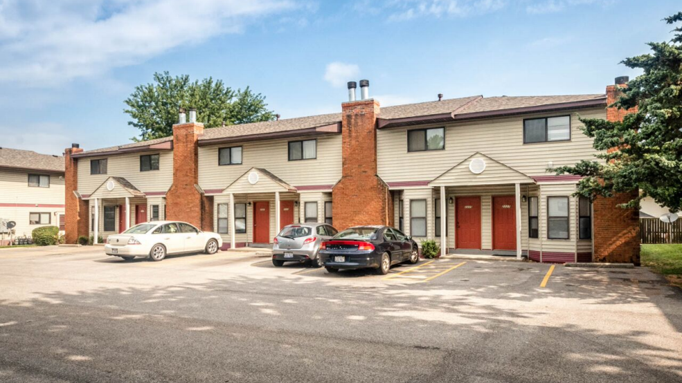 Forest Hills LP sells Rockwood Apartments in Shiloh, Illinois, for $8 ...