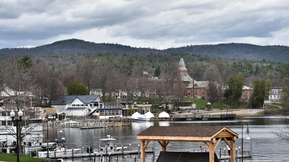 Fort William Henry Corp. list 87room Best Western Lake for sale